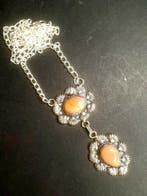 Mookaiet - Halsketting, Verzamelen