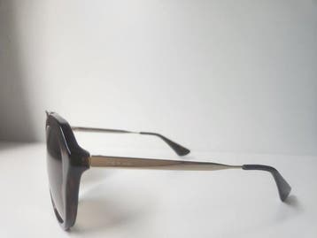 Prada - Lunettes de soleil