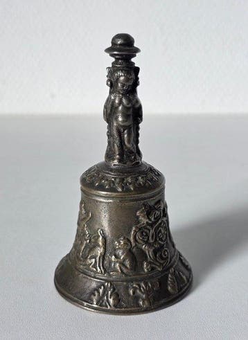 Decoratieve bel - Antieke Vlaamse Tafelbel / Misschel