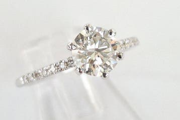 Verlovingsring - 18 karaat Witgoud - 1.12ct. tw. Diamant