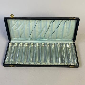 Messensteun - Art Deco - Set Kristallen messenleggers in
