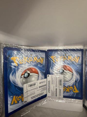 Pokémon - 2 Card - Pikachu Carte promo, Carte exclusive