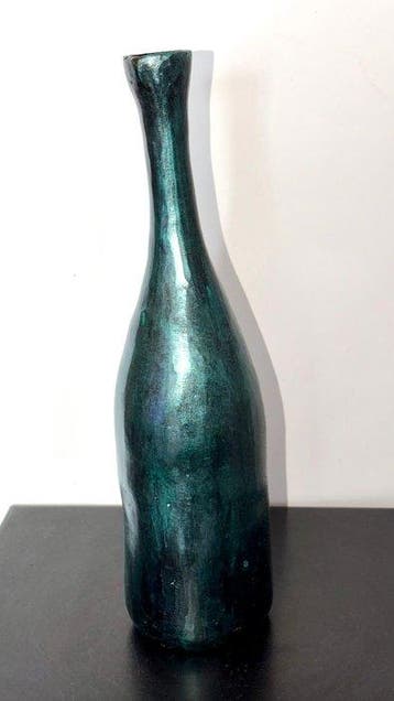 Abdoulaye Derme - sculptuur, Bouteille en Bronze patiné vert, Antiek en Kunst