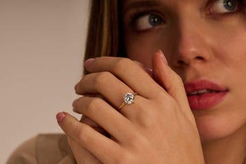 Ring - 14 karaat Geel goud - 3.10ct. tw. Diamant (Lab-grown), Nieuw