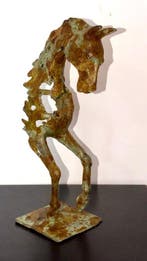 Abdoulaye Derme - sculptuur, Cheval cabré – forme fragmentée