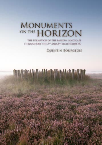 Monuments on the horizon 9789088901041 Quentin Bourgeois, Verzenden, Zo goed als nieuw, Quentin Bourgeois
