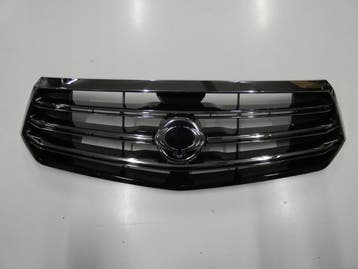 Grill SsangYong Rodius - Gebruikt, Verzenden