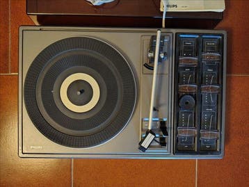 Philips - 461 riemaandrijving halfautomatisch Platenspeler, Nieuw