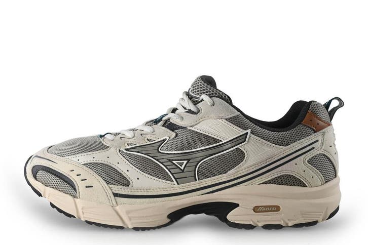 Mizuno Sneakers in maat 43 Grijs, Kleding | Heren, Schoenen, Overige kleuren, Gedragen, Sneakers, Verzenden