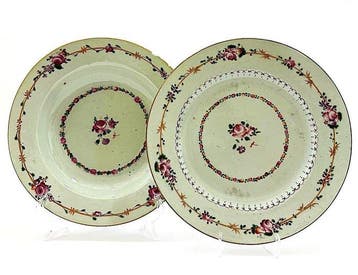 Coppia Piatti Piano e Fondo- Dinastia Qing Epoca Qianlong,