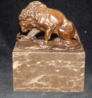 After Carvin - sculptuur, Fraaie bronzen beeld van een