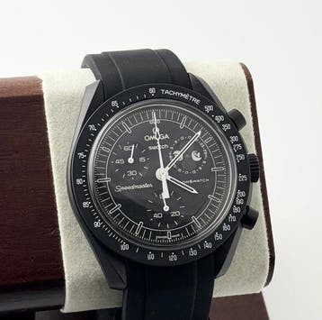 Omega x Swatch - MoonSwatch Misson to Earthphase Snoppy -, Bijoux, Sacs & Beauté