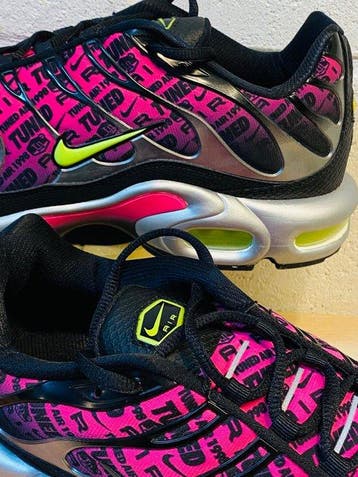 Nike - Nike Air Max Plus TN Pink P36,5 - Sneakers - Maat: EU, Nieuw