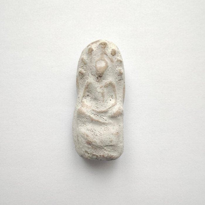 Oud-Indochinese Terracotta Zittende Boeddha op Naga-troon, Antiek en Kunst, Antiek | Overige Antiek