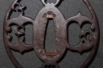Katana - Fer forgé - C6-248 Gyoyomon Sukashi Tsuba - Japon -, Antiquités & Art