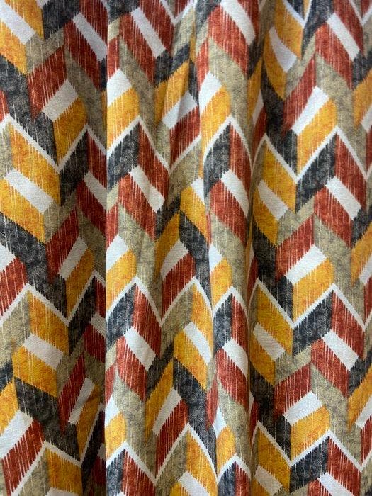 Exclusieve stof met geometrische patronen in dubbele hoogte,, Antiquités & Art, Tapis & Textile