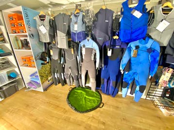 Combinaisons de kitesurf en promotion - Neuf et occasion, Sports nautiques & Bateaux, Neuf, Femme ou Homme, Ophalen of Verzenden