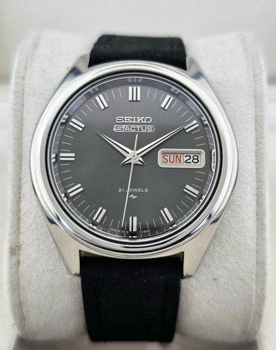 Seiko - 5 Actus Black Dial - Zonder minimumprijs - 7019-7060, Handtassen en Accessoires, Horloges | Antiek
