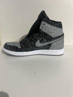 Nike - Air Jordan 1 High - Sneakers - Taille : EU 42.5 -, Nieuw