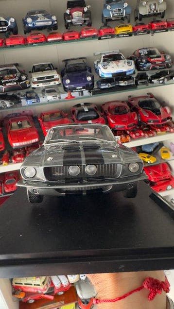 Solido 1:18 - Modelauto - Shelby GT500 (1967)