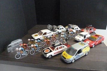 1:43 - Modelauto (20) - Voitures et cyclistes miniatures, Nieuw