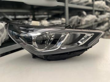 HYUNDAI I30 3 LIFT HALOGEN+LED KOPLAMP RECHTS 92102-G4510, Autos : Pièces & Accessoires, Verzenden