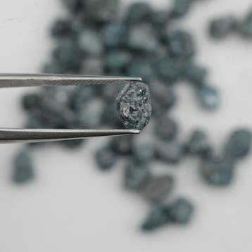 Diamant 75 ct natuurlijke blauwe ruwe diamantpartij, rauwe