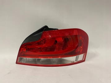 BMW 1 E82 E88 10-14 LIFT COUPE / CABRIO RECHTER LED ACHTERLA, Verzenden, Gebruikt