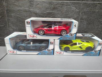 Maisto 1:18 - Model sportwagen (3) - Lamborghini Temerarío;, Nieuw