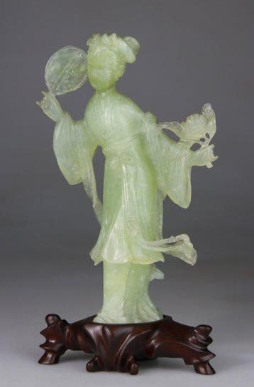 Grande Kwanyin Sculptuur Beeldje - Houten Sokkel -