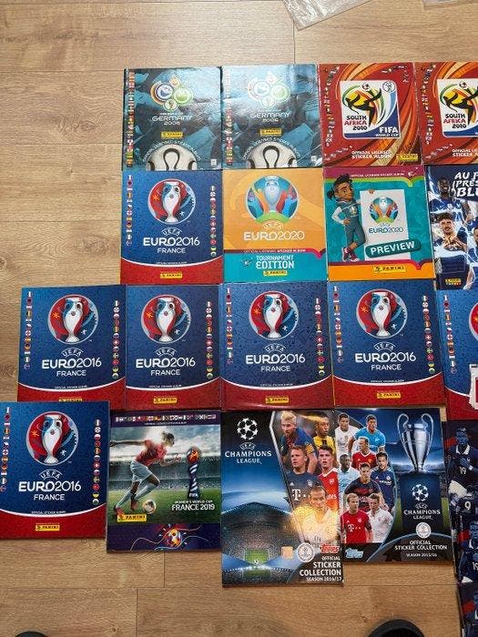 Panini Lionel Messi, Cristiano Ronaldo - 30 Empty Album -, Collections, Autocollants