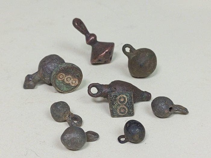 Rare Collection 18th Century Ottoman Bronze Dirham and, Antiek en Kunst, Kunst | Niet-Westerse kunst