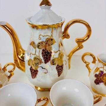 Koffie- en theeservies - Verguld porseleinen koffieservies /