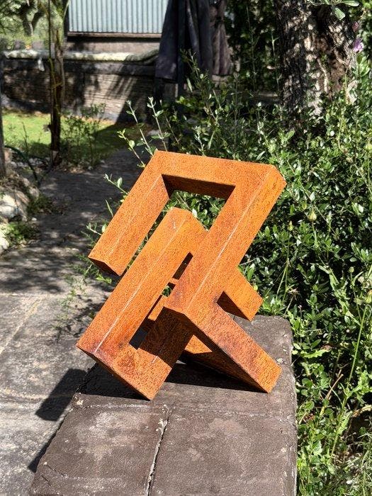 Ana Lucia B.M - Sculpture Corten - XL, Antiek en Kunst, Kunst | Designobjecten