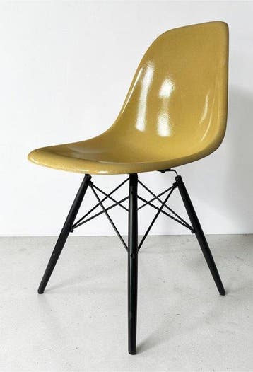 Herman Miller, Vitra - Charles & Ray Eames - Stoel - DSW -