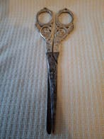 Schaar - Antieke, weinig voorkomende Schaar, opengewerkt met