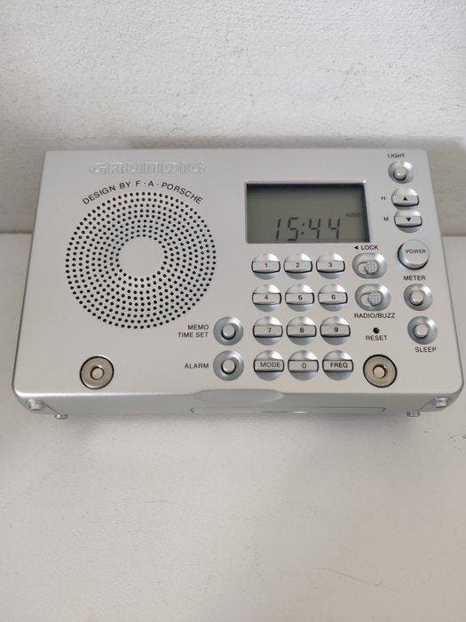 Grundig - Yacht Boy 2000P Draagbare radio, Audio, Tv en Foto, Radio's