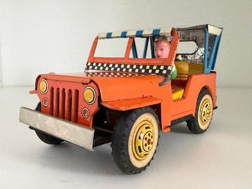 MF China - Voiture jouet en étain - Travelling Jeep MF 739,