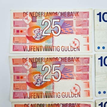 Nederland. - 8 Banknotes Gulden - 1968/1989 - PL47, PL71