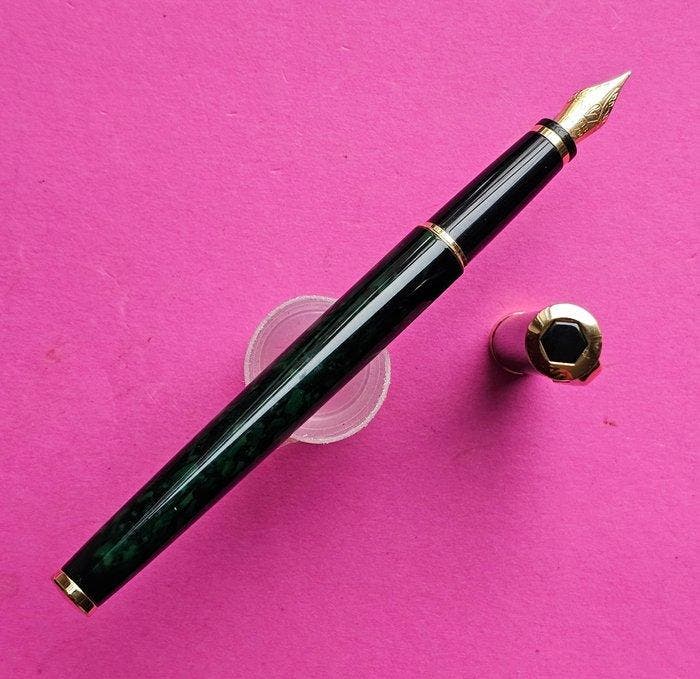 Waterman - PRÉFACE STYLO PLUME & STYLO BILLE EN LAQUE VERTE, Collections, Stylos