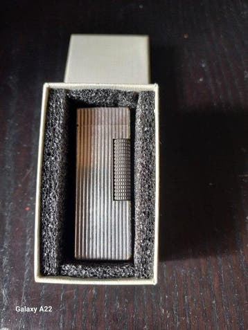 Dunhill - Rollagas - Briquet - Plaqué argent, Collections