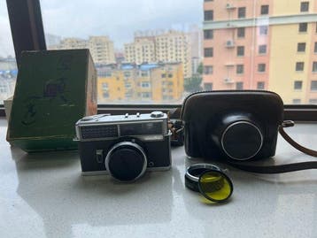 Minolta Hi-Matic 35mm Rangefinder Camera (1962) - Original, Nieuw