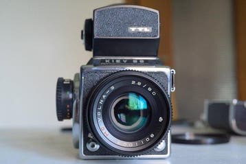 Kiev 88 TTL + Volna 3B 80mm + Kaleinar 3B 150mm + accessori