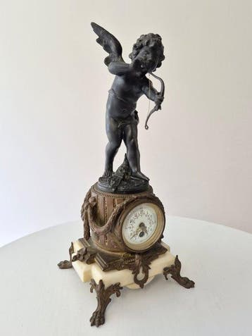 Figurale pendule - Marmer, Zinklegering, Metaal - 1850-1900