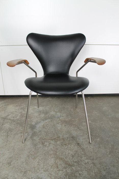 Fritz Hansen - Arne Jacobsen - Fauteuil (2) - Serie 7 -, Antiek en Kunst, Antiek | Meubels | Stoelen en Sofa's