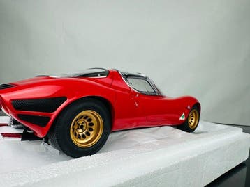 LaudoRacing 1:12 - Voiture miniature - Alfa Romeo 33
