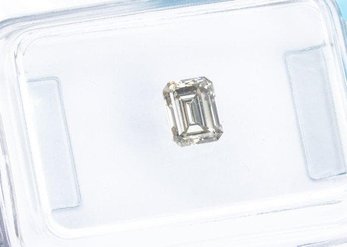 Zonder minimumprijs - 1 pcs Diamant (Natuurlijk gekleurd) -, Handtassen en Accessoires, Edelstenen