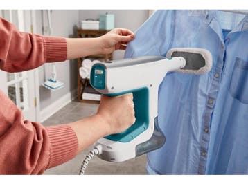 BLACK+DECKER BHSM15FX10-QS - 2-in-1 stoomreiniger - 1500W, Elektronische apparatuur, Verzenden, Zo goed als nieuw