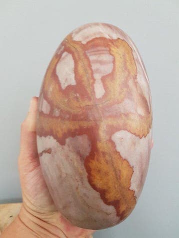 Een magnifiek, uniek exemplaar van een Shiva-lingam - India
