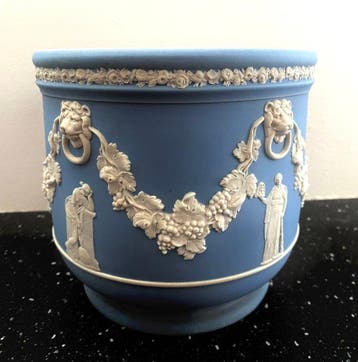 Wedgwood - Tafelmiddenstuk - Keramiek